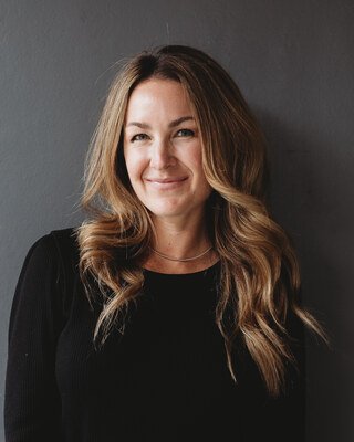 Erin Wyllthawk, Relationship Specialist profile image